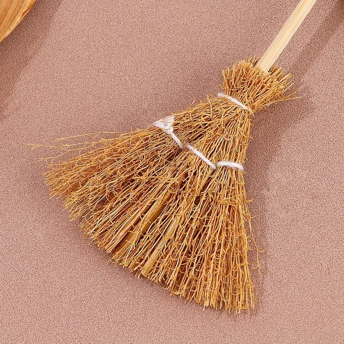 Предмет для декора &laquo;Веник&raquo; 0.5 &times; 5 &times; 14 см