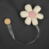 Подхват для штор &laquo;Цветочек&raquo;, d = 10 см, цвет молочный/розовый