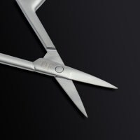 Ножницы маникюрные «Premium satin», узкие, прямые, матовые, 9,6 см, цвет серебристый Ножницы маникюрные «Premium satin», узкие, прямые, матовые, 9,6 см, цвет серебристый