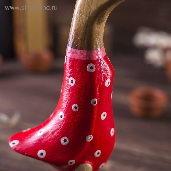 Сувенир дерево "Утка красный костюмчик в точку" 13х12х23 см