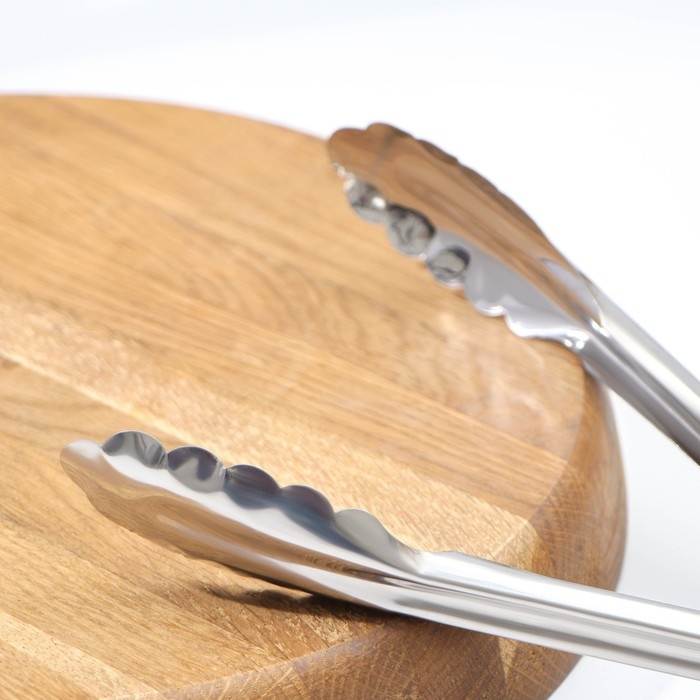 Щипцы кухонные Доляна &laquo;Лист&raquo;, 21,5 см, цвет серебристый