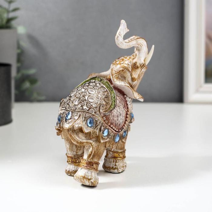Сувенир полистоун "Слон в попоне с сапфирами" МИКС под дерево 14х13х6 см