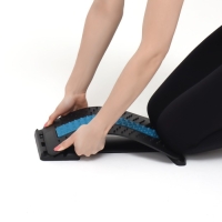 Массажёр для спины, трёхуровневый, 38 &times; 25 &times; 4 см, цвет синий