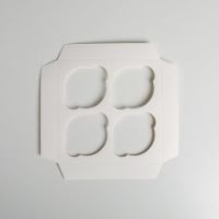 Коробка для капкейков, кондитерская упаковка, 4 ячейки &laquo;8 Марта!&raquo;, 16 х 16 х 10 см