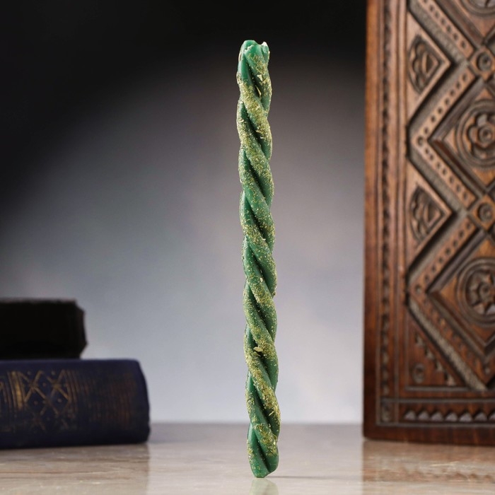 Свеча-скрутка Свеча-скрутка "Стабильный доход" с лавром, иван-чаем и маслом пачули, 16х1,2 см, зеленый