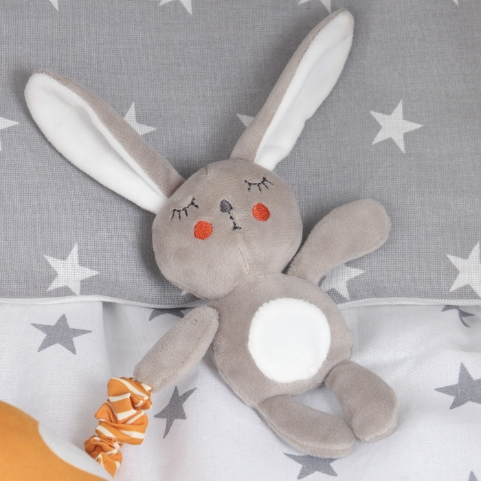 Подвеска музыкальная &laquo;Зайка Бонни&raquo;, с пищалкой, на кроватку, коляску, Крошка Я