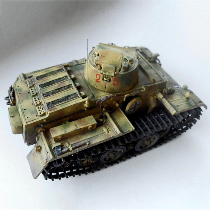 Сборная модель &laquo;Немецкий лёгкий танк Т-I F&raquo; Ark models, 1/35, (35015)