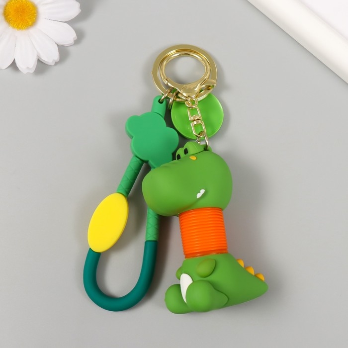 Брелок резина с карабином, ремешком "Крокодил" гофрошея 4х5,5х7,5 см