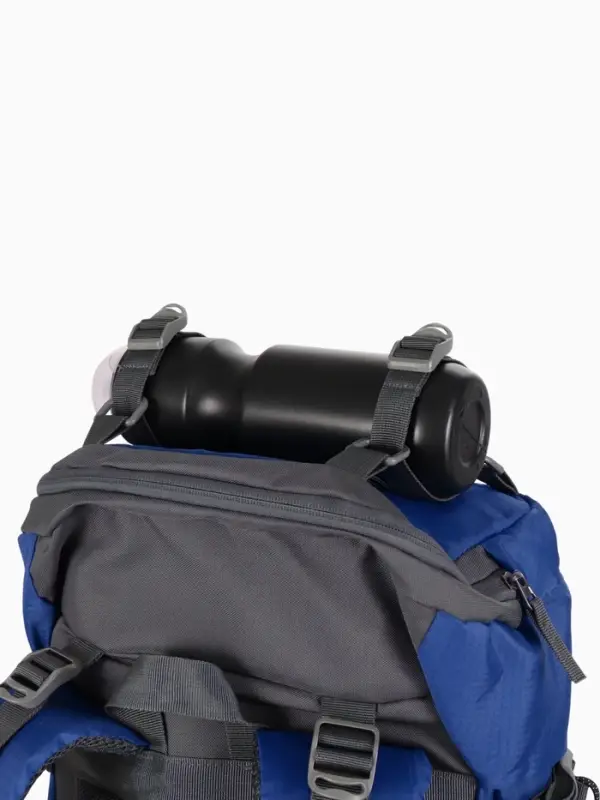 Рюкзак тур 65+5л, 30*20*53, отдел на шнурке, 5нар+2вн кармана, цвет синий