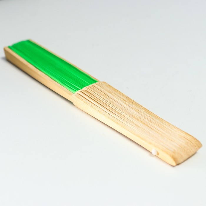 Веер бамбук, текстиль h=21 см "Моноцвет" в коробке, зелёный