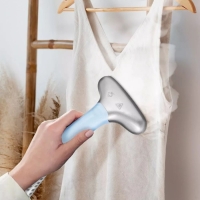 Отпариватель Kitfort КТ-9156, напольный, 2200 Вт, 3000 мл, 45 г/мин, шнур 2 м, голубой Отпариватель Kitfort КТ-9156, напольный, 2200 Вт, 3000 мл, 45 г/мин, шнур 2 м, голубой