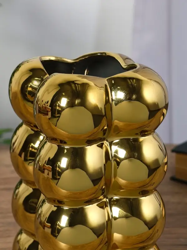 Ваза керамика настольная "Дайзи" шарики, h=20х11, d=7 см, золото
