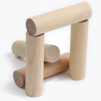 Спортивная игра «Городки» в коробке (дерево, 12 элементов, 15 фигур) Спортивная игра «Городки» в коробке (дерево, 12 элементов, 15 фигур)