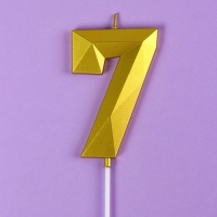 Свеча ГИГАНТ в торт на шпажке &laquo;Грань&raquo;, цифра "7", золотая, 9 см