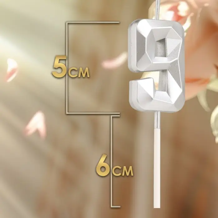 Свеча в торт на шпажке &laquo;Алмаз&raquo;, цифра 9, серебряная, 5&times;2.6 см