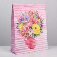 Пакет подарочный ламинированный, упаковка, &laquo;With Love&raquo;, L 28 х 38 х 9 см