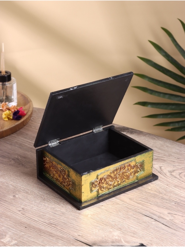 Шкатулка резная МДФ "Жирафы", 15х19х7,5 см