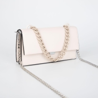 Цепочка для сумки, пластиковая, 17 × 23 мм, 120 см, цвет прозрачный Цепочка для сумки, пластиковая, 17 × 23 мм, 120 см, цвет прозрачный