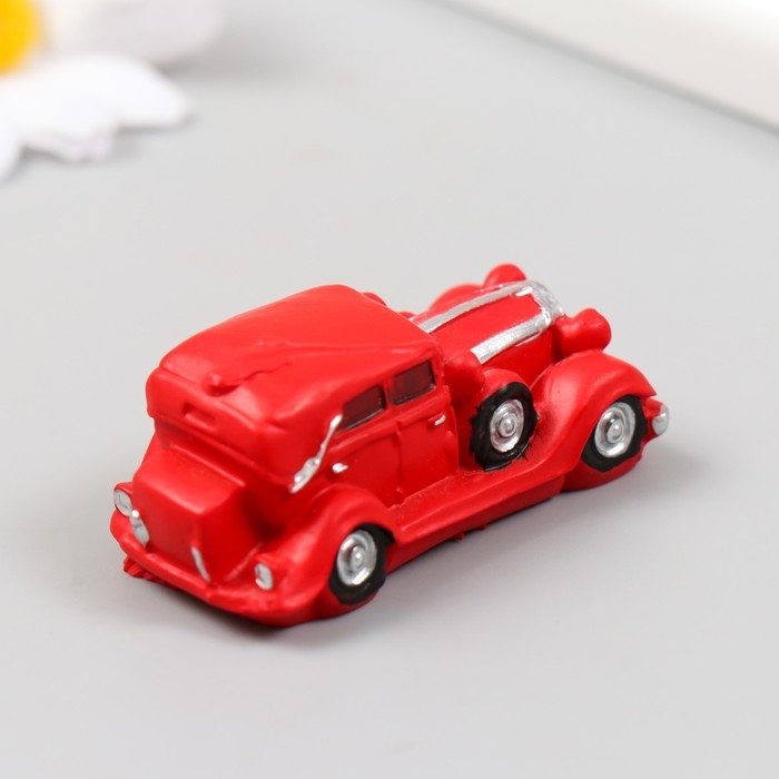 Фигурка для флорариума полистоун Фигурка для флорариума полистоун "Ретро автомобиль" МИКС 5,5х3х2 см