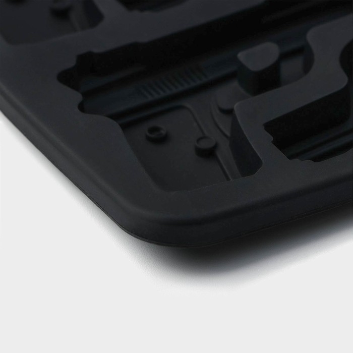 Форма для шоколада Доляна &laquo;Пистолет&raquo;, силикон, 18.7&times;13.4 см, 6 ячеек (7.5&times;5.1 см), тёмно-серая