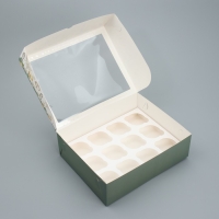 Коробка складная на 12 капкейков с окном &laquo;С Новым годом!&raquo; 32.8 х 25.6 х 10 см, Новый год