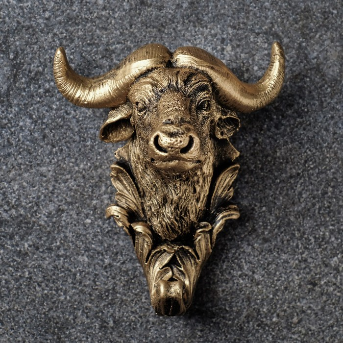 Крючок фигурный "Буйвол" бронза 7х10х12см