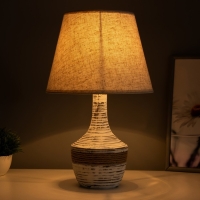 Настольная лампа "Юнона" Е14 40Вт бежевый 25х25х41см Настольная лампа "Юнона" Е14 40Вт бежевый 25х25х41см