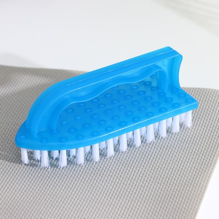 Щётка - утюжок Доляна, 12,5&times;5,5&times;5 см, цвет МИКС