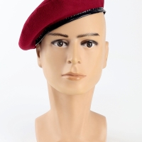 Берет военного, цвет бордовый