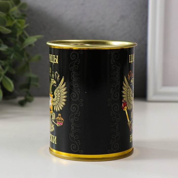 Набор подарочных носков в банке &laquo;Царские&raquo;, (женские носки: цвет белый, мужские носки: цвет чёрный)