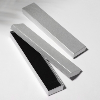 Коробочка подарочная под браслет/цепочку/часы &laquo;Блеск&raquo;, 21&times;4 см (размер полезной части 20,1&times;3,3 см), цвет серебро