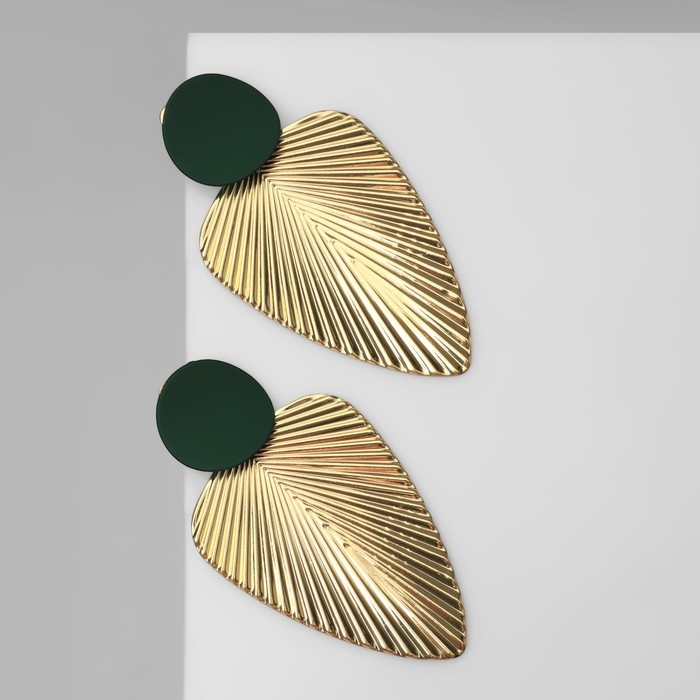 Серьги металл «Геометрия» линии, цвет золотой в тёмно-зелёном Серьги металл «Геометрия» линии, цвет золотой в тёмно-зелёном