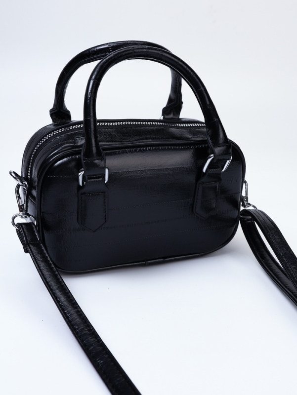 Сумка женская, 20*9*12, отд на молнии, длин ремень, черный Сумка женская, 20*9*12, отд на молнии, длин ремень, черный