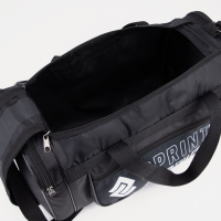 Сумка спортивная мужская на молнии, 3 наружных кармана, средний размер, цвет чёрный