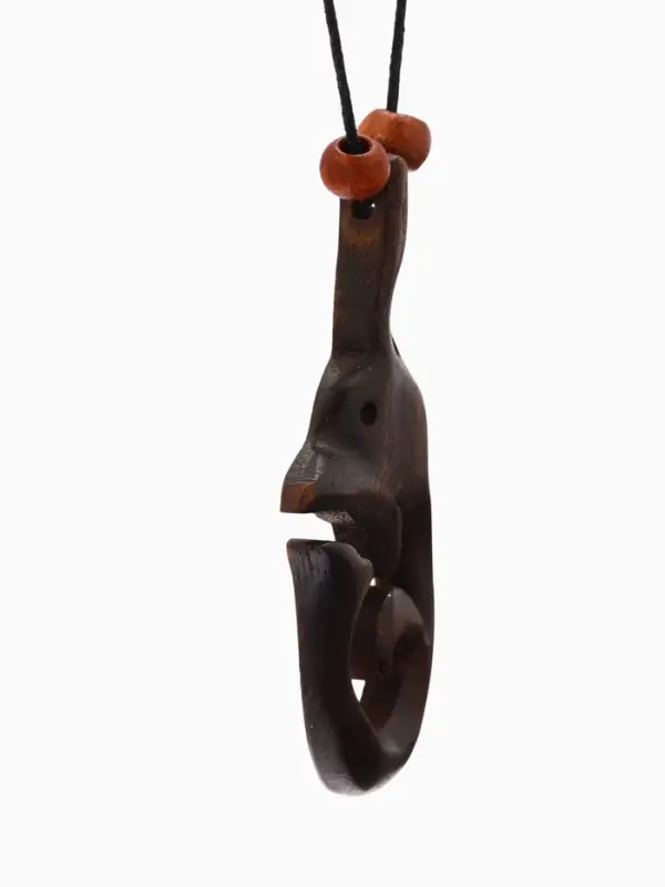 Украшение "Дельфин" дерево соно