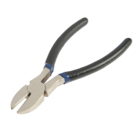 Бокорезы ТУНДРА, никелированные, обрезиненные рукоятки, 160 мм Бокорезы ТУНДРА, никелированные, обрезиненные рукоятки, 160 мм