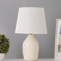 Настольная лампа "Линии" 1х15Вт Е14 молочный 25х25х36см