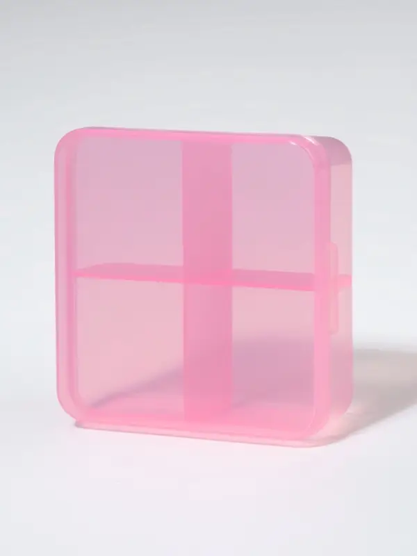 Таблетница, 6,5 &times; 6,5 &times; 2,5 см, 4 секции, цвет розовый