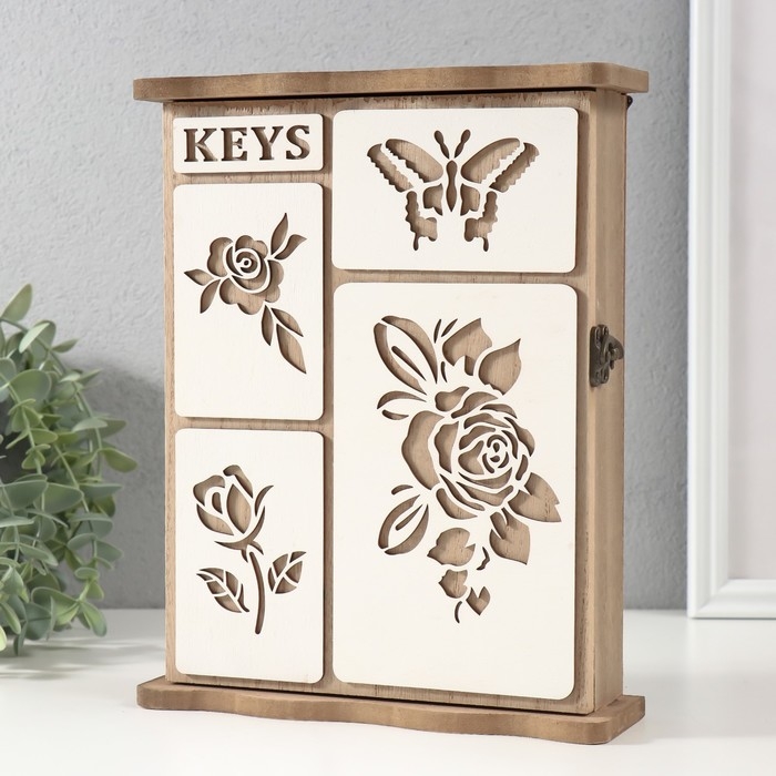 Ключница дерево 6 крючков "Розы и бабочка" 6,2х19,5х25,2 см