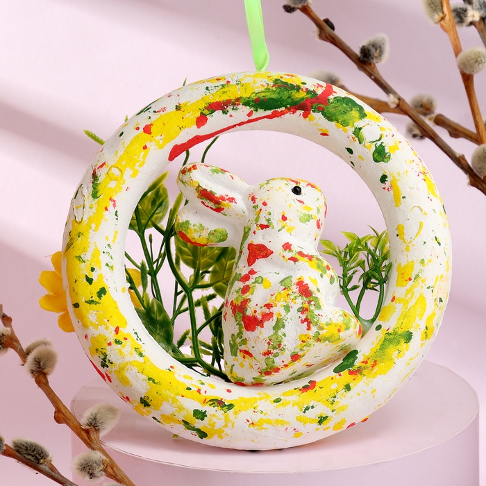 Декоративная пасхальная подвеска &laquo;Зайчик в траве&raquo; 5 &times; 15 &times; 15 см