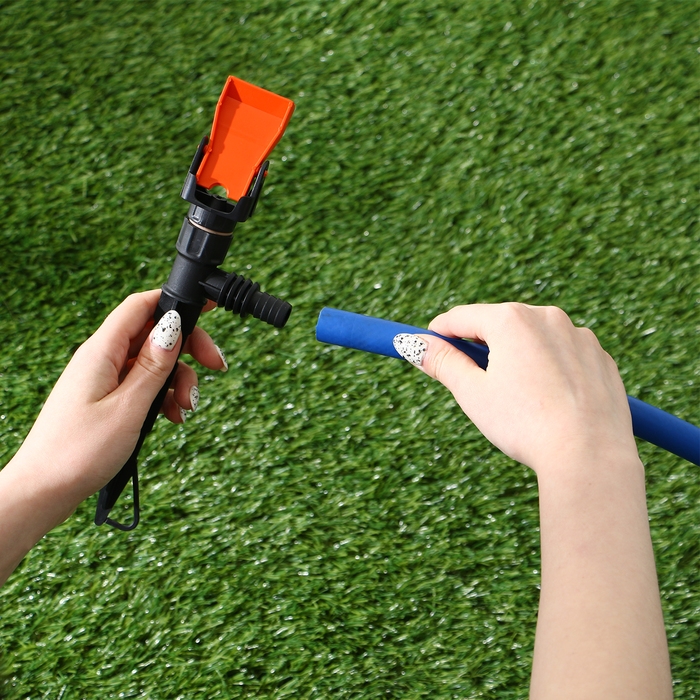 Распылитель маятниковый, штуцер под шланги 1/2 Распылитель маятниковый, штуцер под шланги 1/2"-3/4", пика, пластик, «Жук»