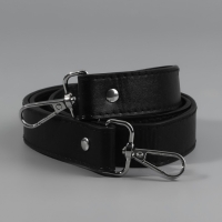 Ручка для сумки, с карабинами, 100 &plusmn; 1 см &times; 2,5 см, цвет чёрный