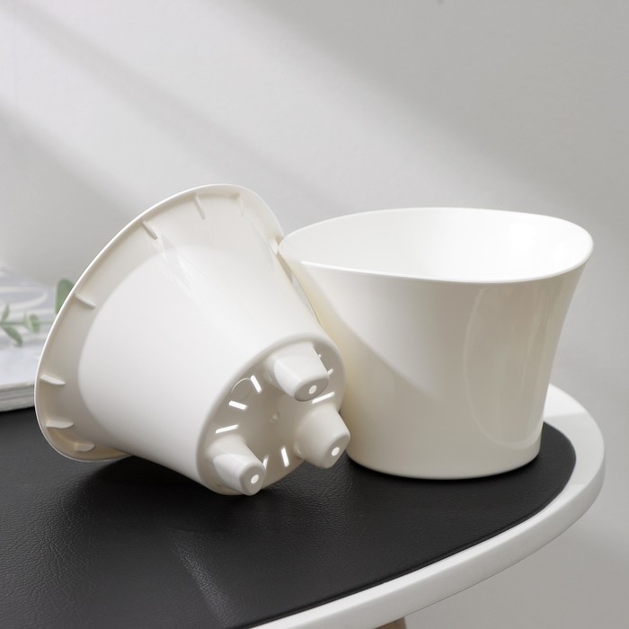 Кашпо для цветов со вставкой &laquo;Лагуна&raquo;, 600 мл, d=13 см, h=9 см, цвет белый