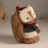 Декор "Енотик в зимней одёжке" 8х13х14 см Декор "Енотик в зимней одёжке" 8х13х14 см