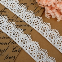 Кружево гипюровое, 35 мм &times; 9 &plusmn; 0,5 м, цвет белый