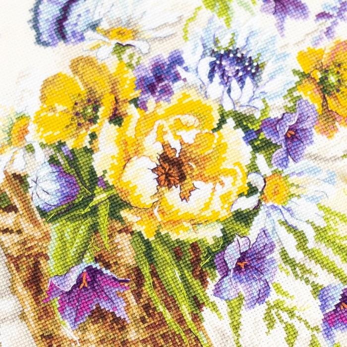 Набор для вышивания "Лето в корзинке" 38 х 28