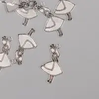 Металлический элемент, декоративная подвеска &laquo;Арт Узор. Алиса&raquo;, серебро, 3.2&times;2 см