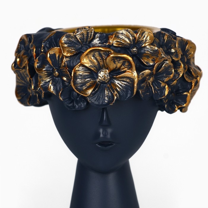 Подсвечник полистоун &laquo;Девушка с венком&raquo; 9,5 х 9,5 х 14 см МИКС