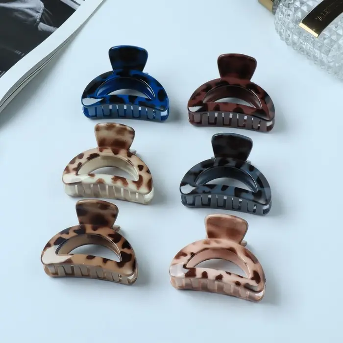 Крабик для волос &laquo;Виола&raquo;, пятна, 6 см, МИКС