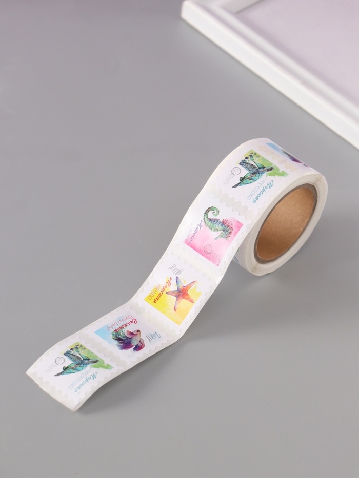 Наклейка бумага "Марки. Морские обитатели" 3х3 см 200 шт в рулоне